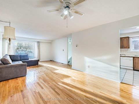 Photo 8 at 209 Apache Trail, Pleasant View, Toronto