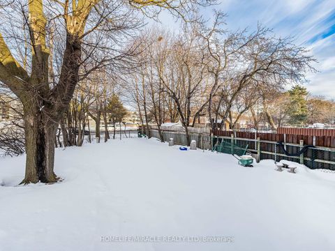 Photo 39 at 209 Apache Trail, Pleasant View, Toronto