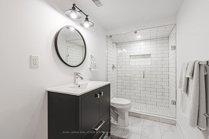 Photo 28 at 958 Irish Moss Road, Meadowvale Village, Mississauga