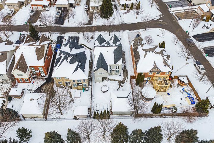 Photo 32 at 958 Irish Moss Road, Meadowvale Village, Mississauga