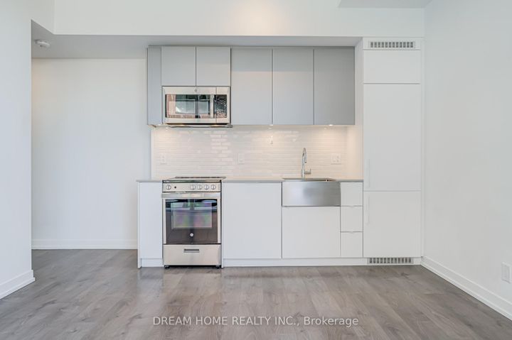 Photo 4 at 1110 - 270 Dufferin Street, South Parkdale, Toronto