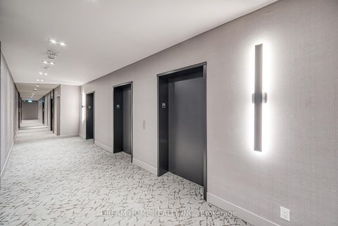 Photo 2 at 270 Dufferin Street, South Parkdale, Toronto