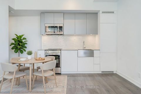 Photo 3 at 270 Dufferin Street, South Parkdale, Toronto