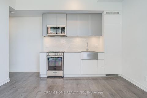 Photo 4 at 270 Dufferin Street, South Parkdale, Toronto