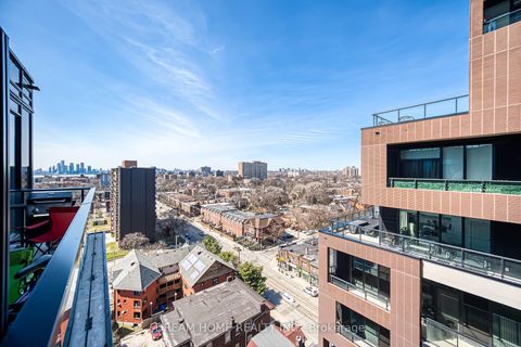 Photo 27 at 270 Dufferin Street, South Parkdale, Toronto