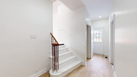 Photo 4 at 14 Lonsdale Place, Grove East, Barrie