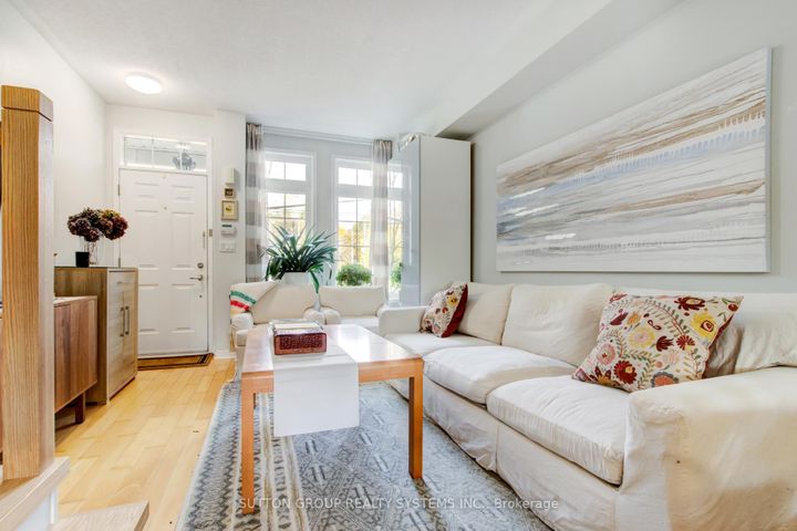 Photo 8 at 85 - 119b The Queensway, Swansea, Toronto