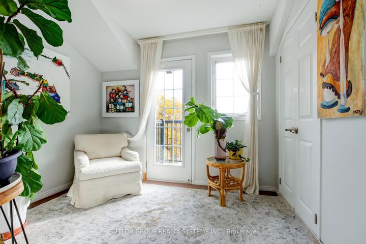 Photo 33 at 85 - 119b The Queensway, Swansea, Toronto