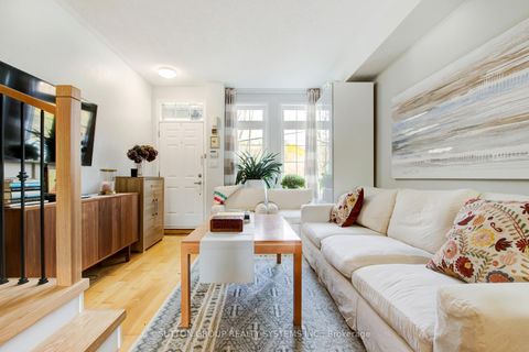 Photo 10 at 85 - 119b The Queensway, Swansea, Toronto