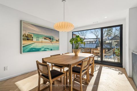 Photo 5 at 22 Duart Park Road, The Beaches, Toronto