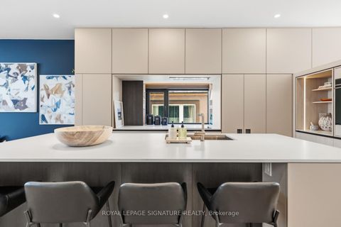 Photo 11 at 22 Duart Park Road, The Beaches, Toronto