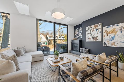 Photo 12 at 22 Duart Park Road, The Beaches, Toronto