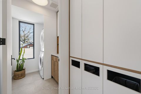 Photo 26 at 22 Duart Park Road, The Beaches, Toronto