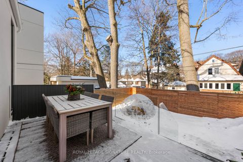 Photo 41 at 22 Duart Park Road, The Beaches, Toronto
