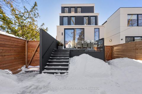 Photo 43 at 22 Duart Park Road, The Beaches, Toronto