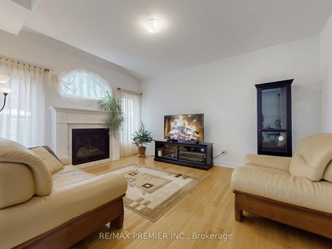 Photo 4 at 32 Blue Grouse Road, Patterson, Vaughan