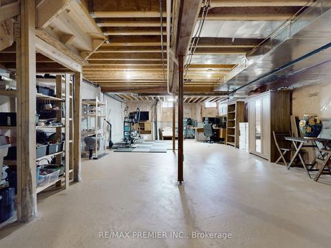 Photo 27 at 32 Blue Grouse Road, Patterson, Vaughan