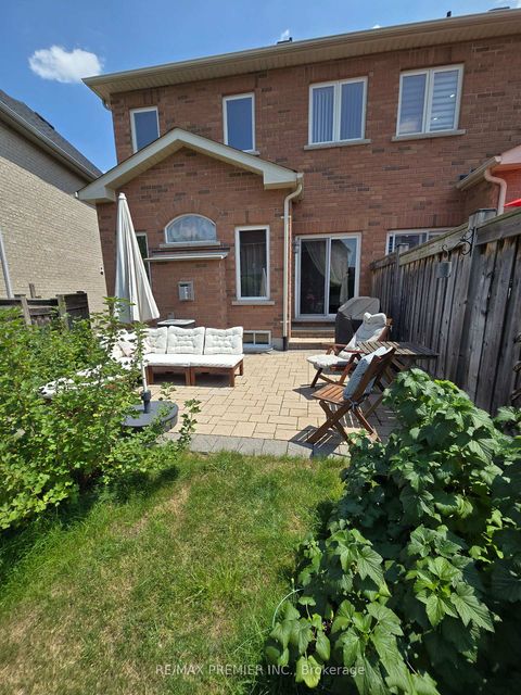 Photo 34 at 32 Blue Grouse Road, Patterson, Vaughan