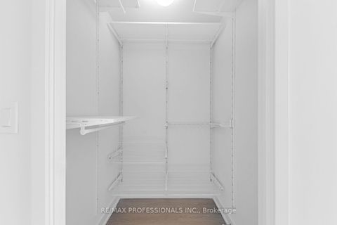 Photo 10 at 313 - 859 The Queensway, Queensway, Toronto