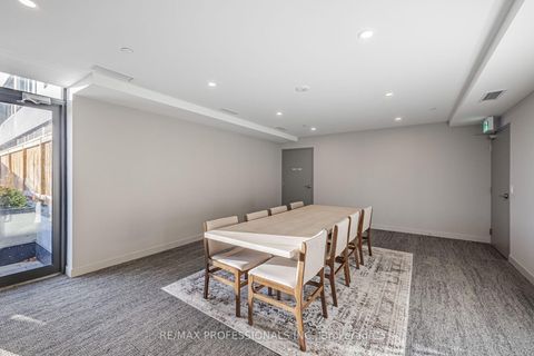 Photo 19 at 313 - 859 The Queensway, Queensway, Toronto