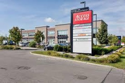 Photo 8 at 3 - 201 Wicksteed Avenue, Thorncliffe Park, Toronto