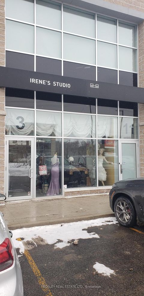 Photo 2 at 3 - 201 Wicksteed Avenue, Thorncliffe Park, Toronto