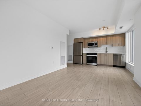 Photo 5 at 407 - 556 Marlee Avenue, Glen Park, Toronto