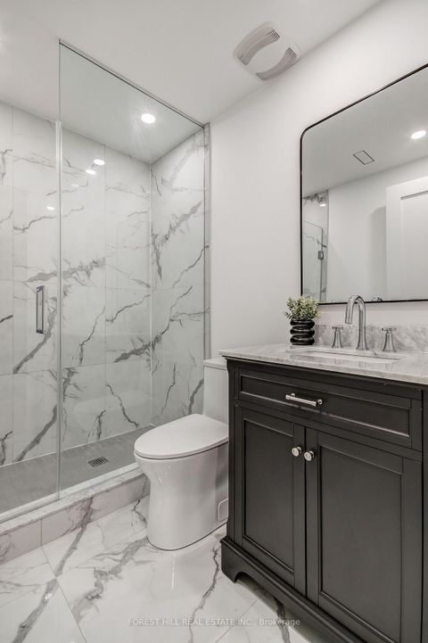 Photo 38 at 21 Foxley Street, Bellwoods, Toronto