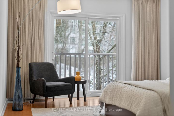 Photo 22 at 37 Rainbow Creek Way, Bayview Village, Toronto