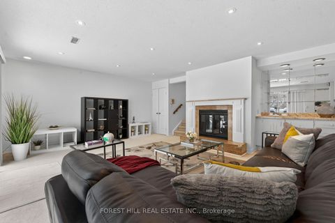 Photo 25 at 37 Rainbow Creek Way, Bayview Village, Toronto