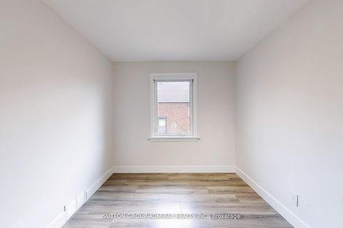 Photo 19 at 76 Ridgevale Drive, Lawrence, Toronto