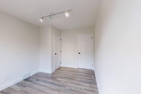 Photo 21 at 76 Ridgevale Drive, Lawrence, Toronto