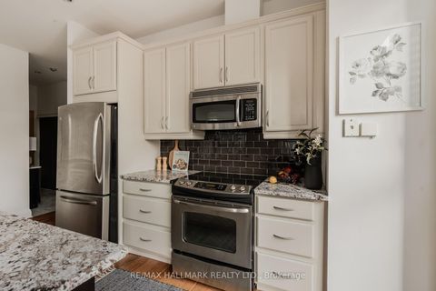 Photo 22 at 607 - 8 Wellesley Street E, Yonge Corridor, Toronto