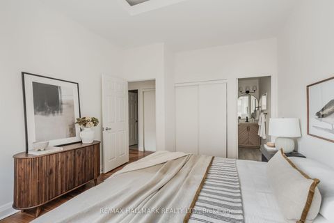 Photo 25 at 607 - 8 Wellesley Street E, Yonge Corridor, Toronto