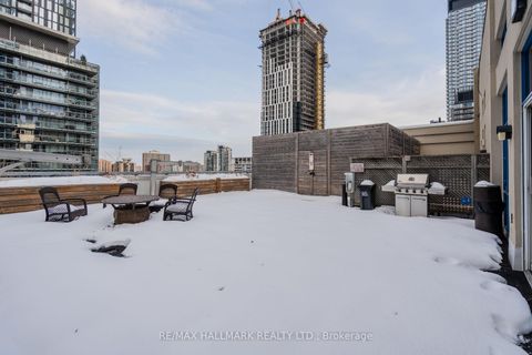 Photo 33 at 607 - 8 Wellesley Street E, Yonge Corridor, Toronto