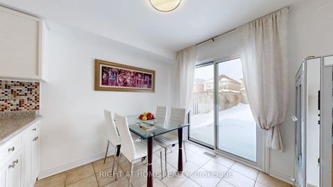 Photo 6 at 55 Hollybush Drive, Maple, Vaughan