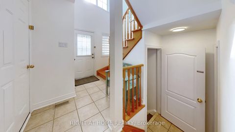 Photo 10 at 55 Hollybush Drive, Maple, Vaughan