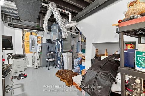 Photo 3 at 282 King Road, Oak Ridges, Richmond Hill