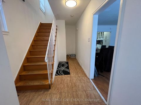 Photo 2 at 55 Dalrymple Drive, Smythe, Toronto