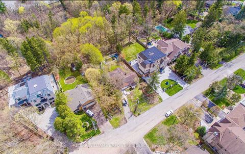 Photo 1 at 51 Sprucewood Drive, Grandview, Markham