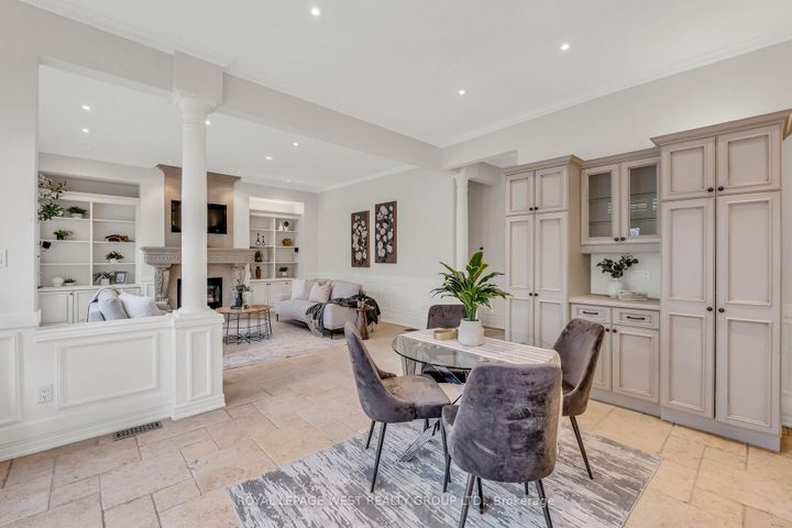 Photo 11 at 35 Playfair Court, Ancaster, Hamilton