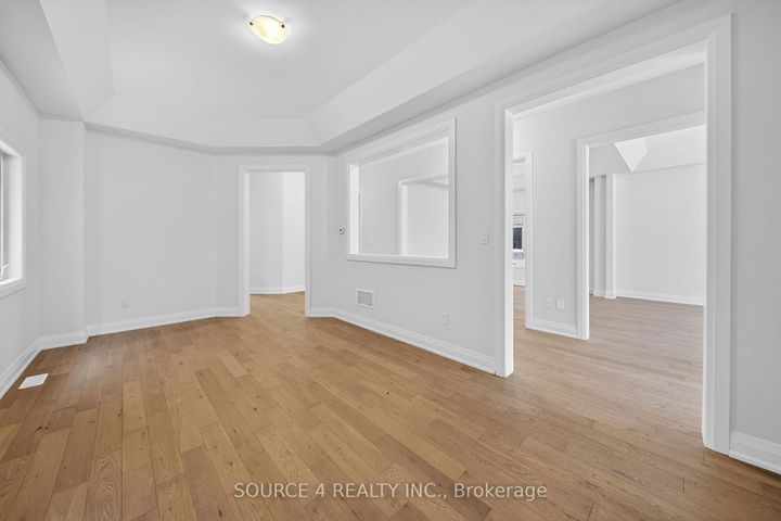 Photo 8 at 3 Speciosa Street, Oak Ridges, Richmond Hill