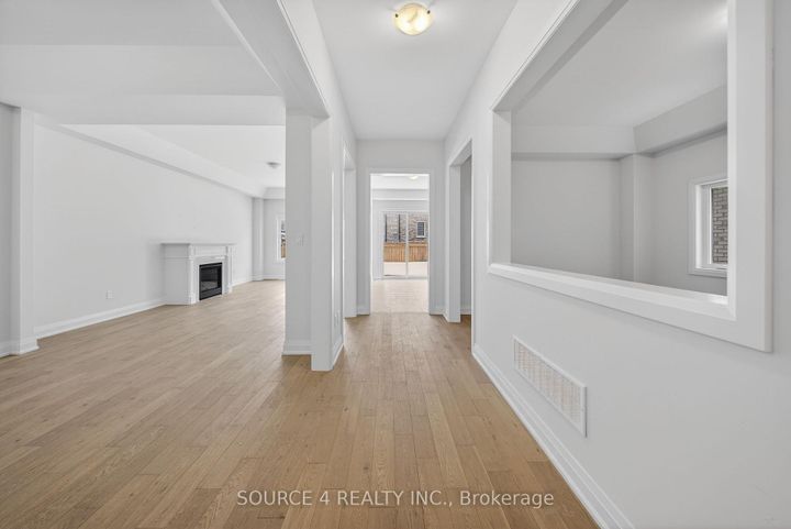 Photo 9 at 3 Speciosa Street, Oak Ridges, Richmond Hill