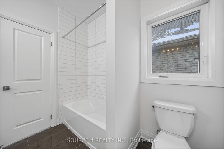 Photo 32 at 3 Speciosa Street, Oak Ridges, Richmond Hill