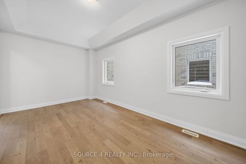 Photo 6 at 3 Speciosa Street, Oak Ridges, Richmond Hill