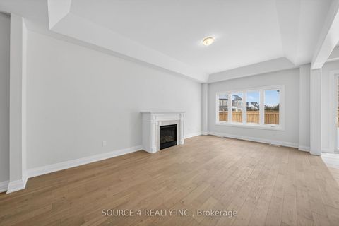 Photo 16 at 3 Speciosa Street, Oak Ridges, Richmond Hill