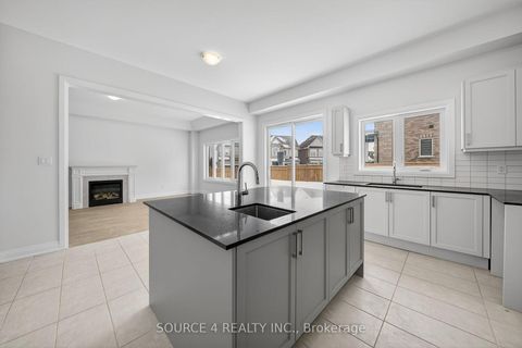 Photo 22 at 3 Speciosa Street, Oak Ridges, Richmond Hill