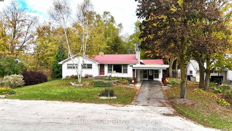 Photo 5 at 234 Oak Street, Stayner, Clearview