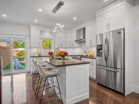 Photo 13 at 151 Eastwood Avenue, Cliffside, Toronto