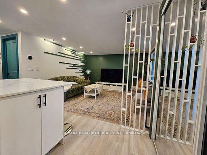 Photo 6 at 757 Srigley Street, College Manor, Newmarket